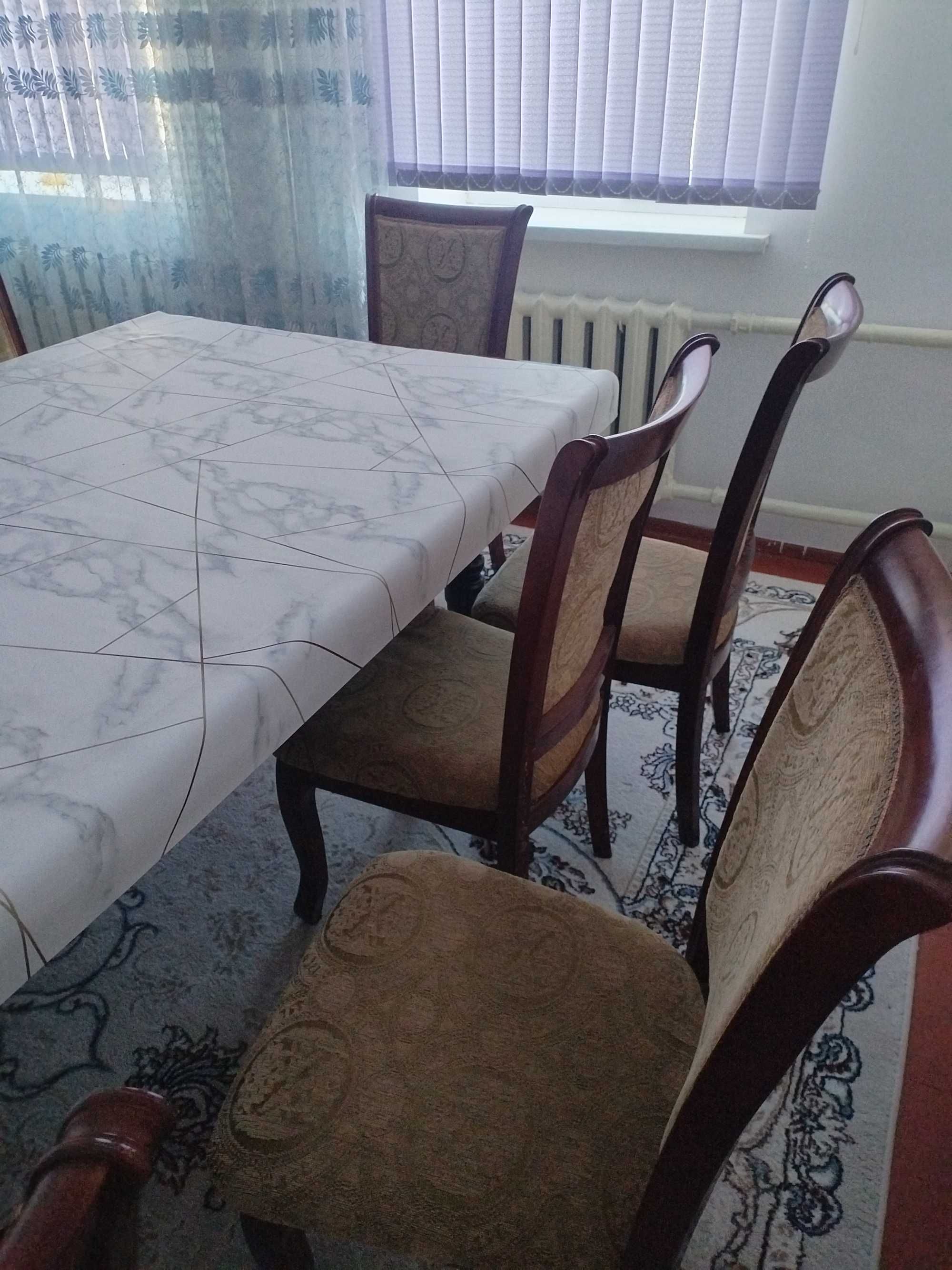 Стол стулья 10штук