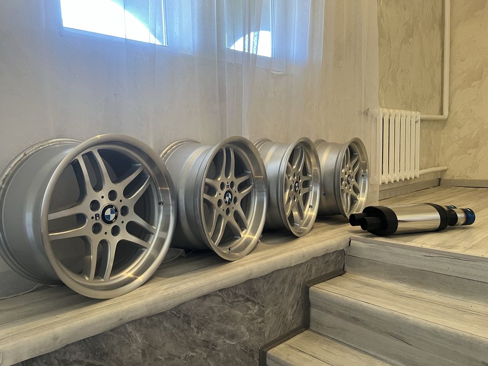 Продам на бмв диски выхлоп