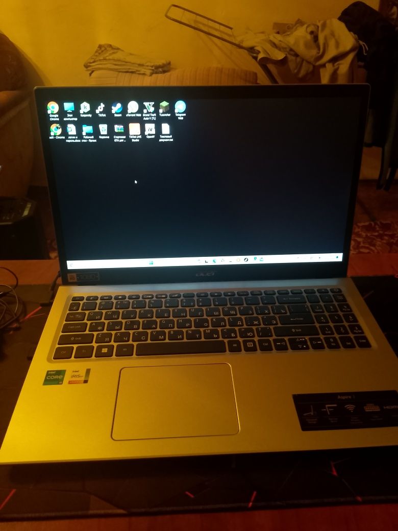 Продам ноутбук ACER или обмен на айфон 13