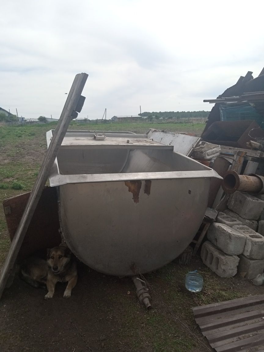Продам чан нержавейка