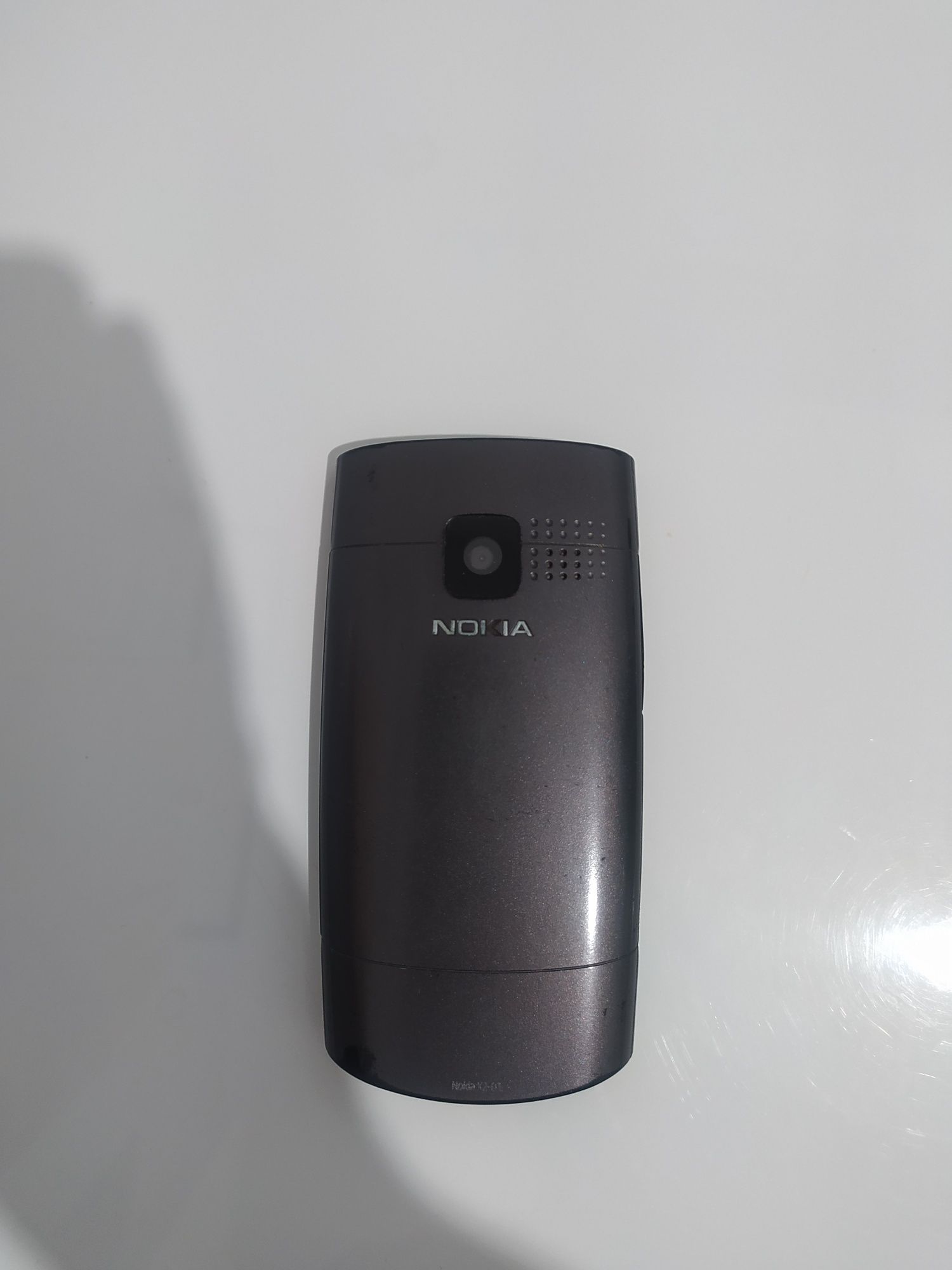 Телефон Nokia x2-01