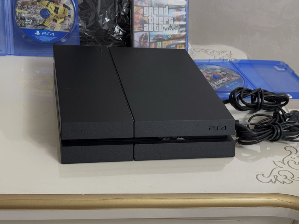 Sony PlayStation 4 / Игры, Сумка , Полный Комплект