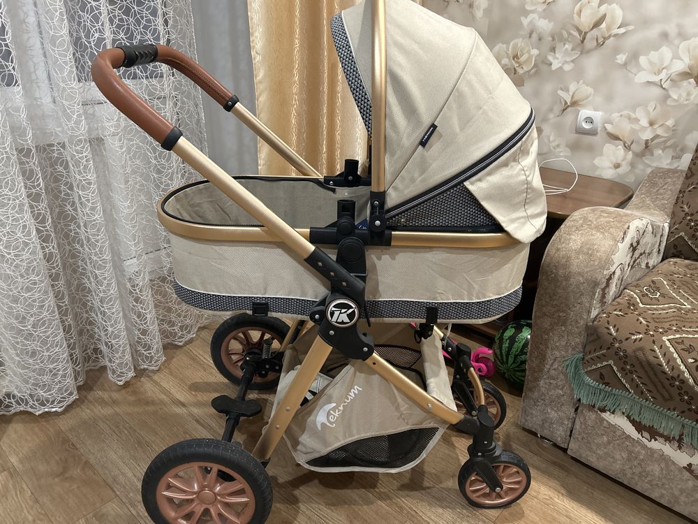 Продам коляску детскую