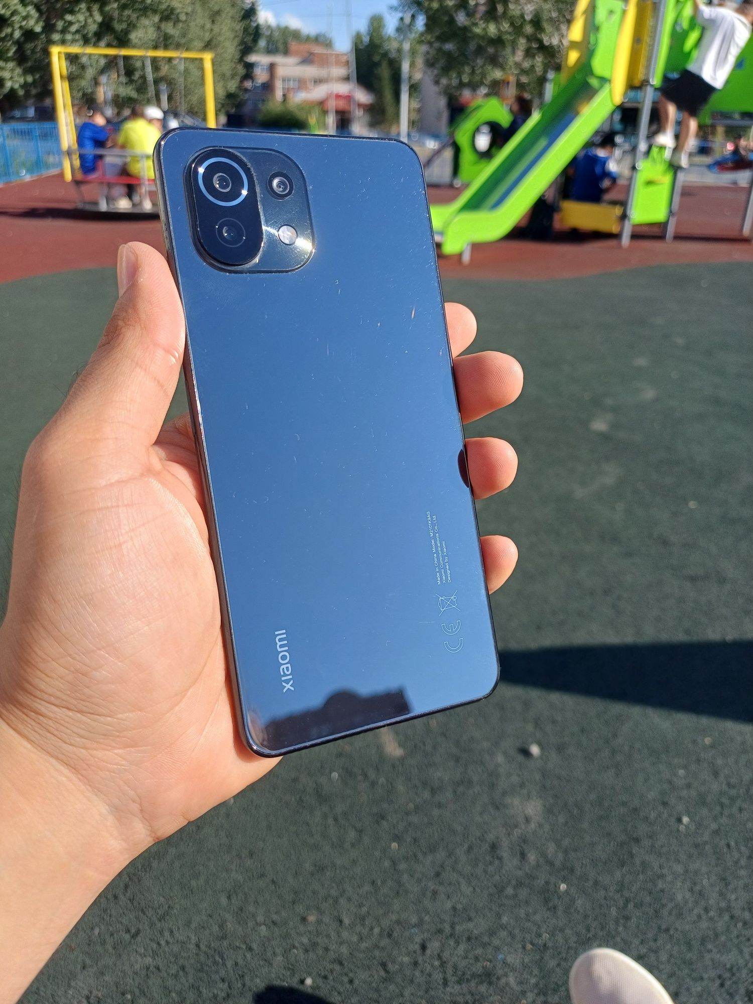 Телефон MI 11 LITE в отличном состоянии в