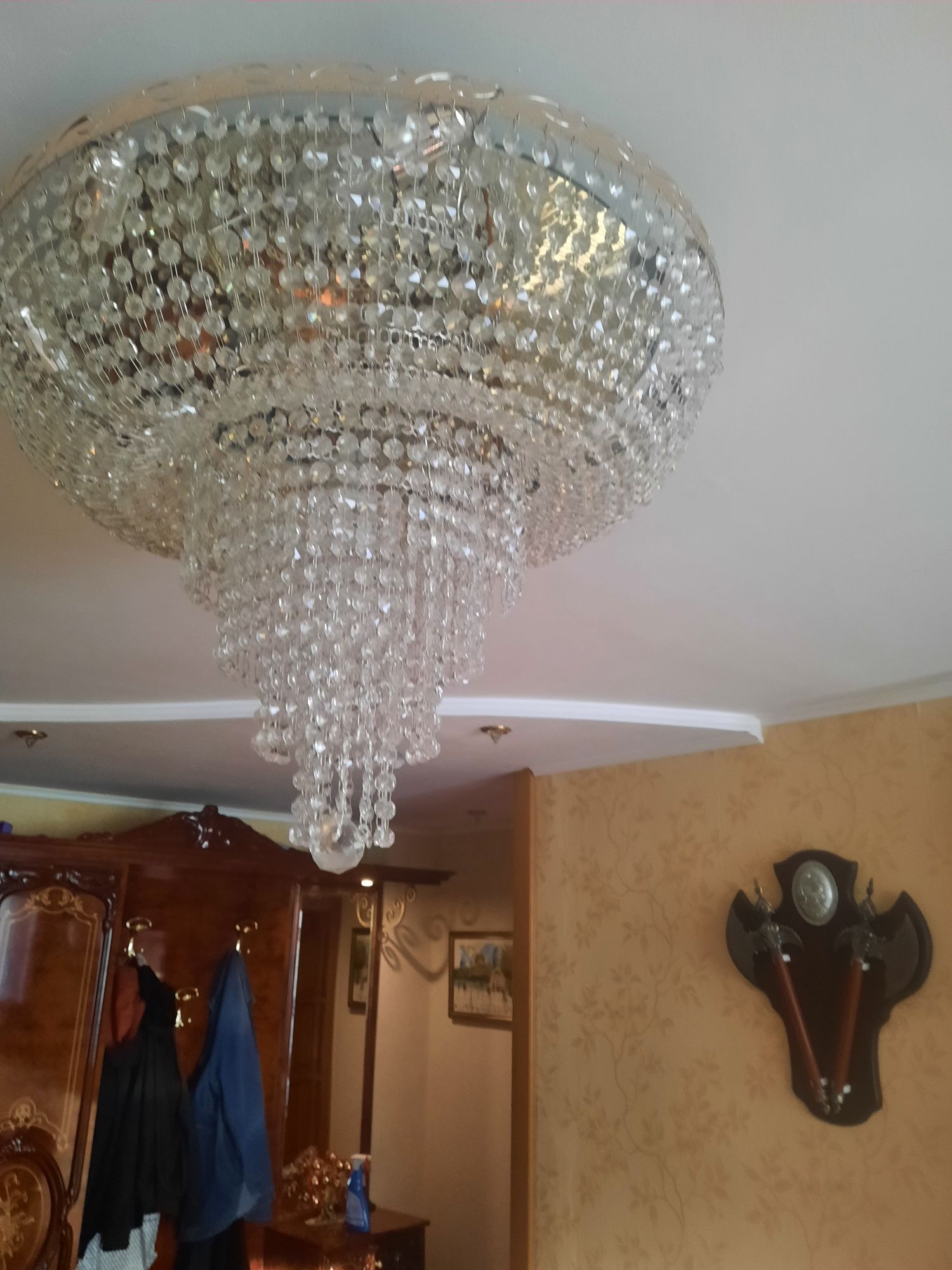 Люстра хрустальная