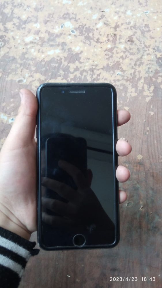 iPhone 7 + без гарантирую 128гб 100% ёмкость