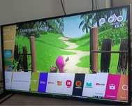 Смарт телевизор LG 109см