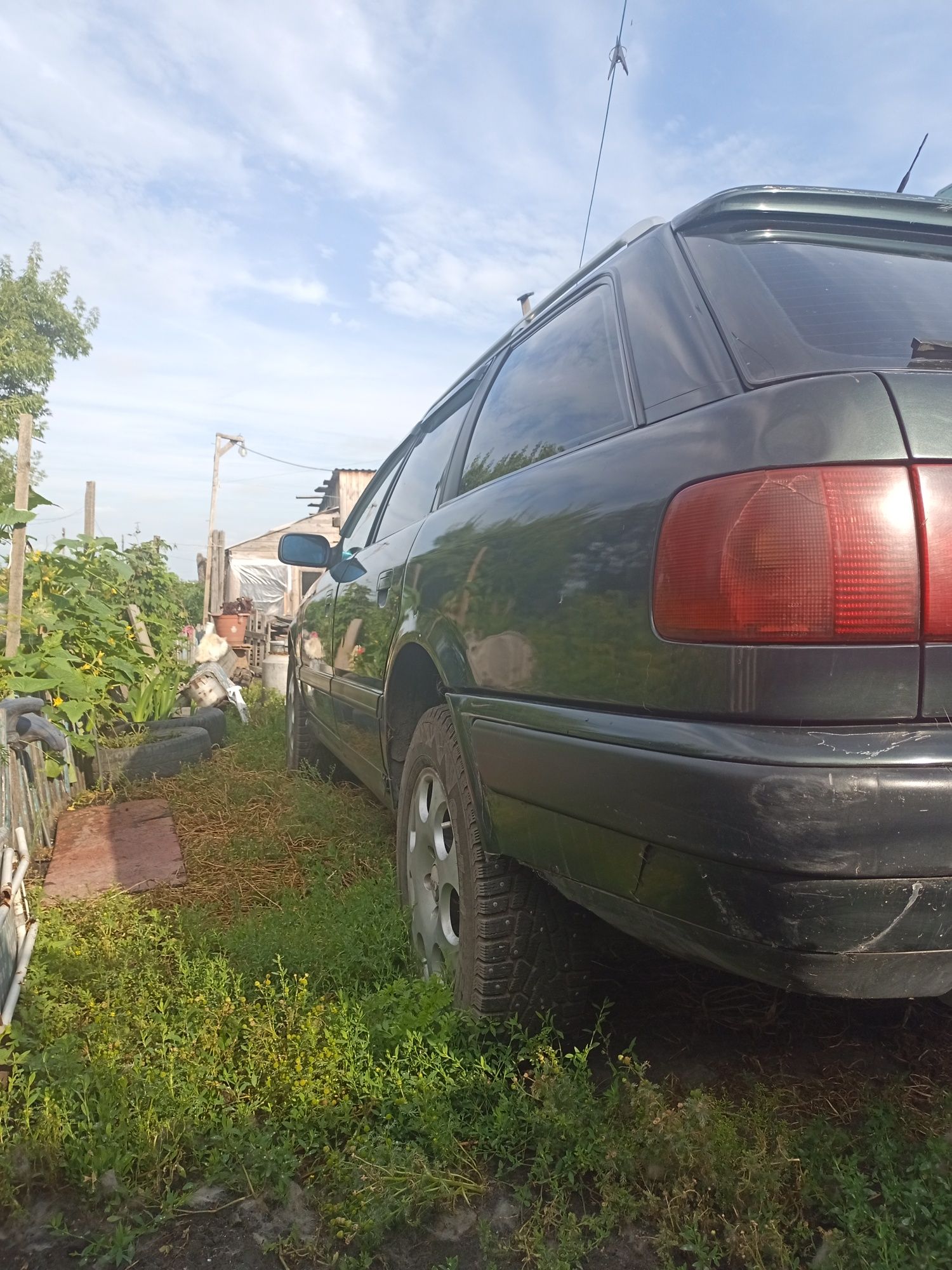 Продам Ауди 100с4