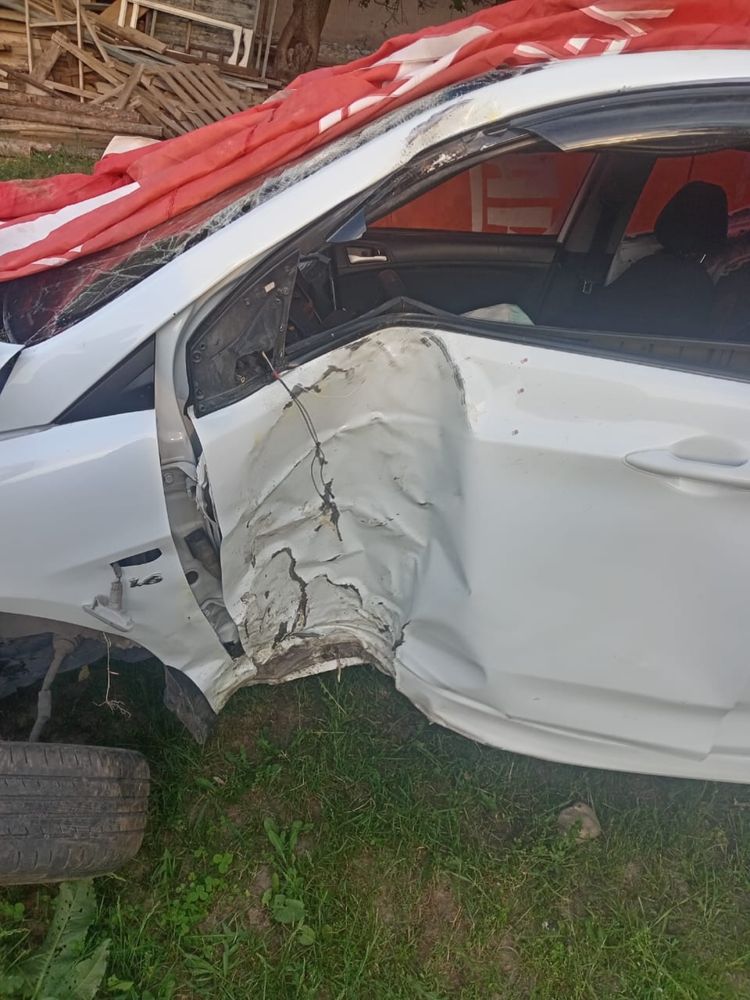Hyundai Solaris после аварии