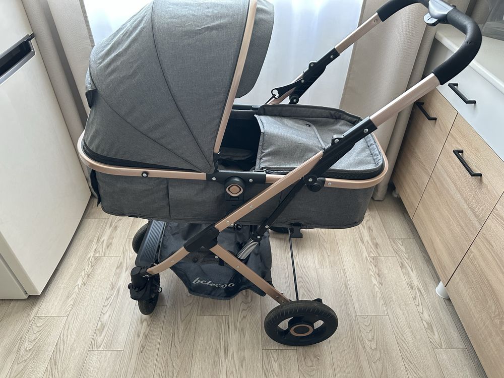 Продам детскую коляску