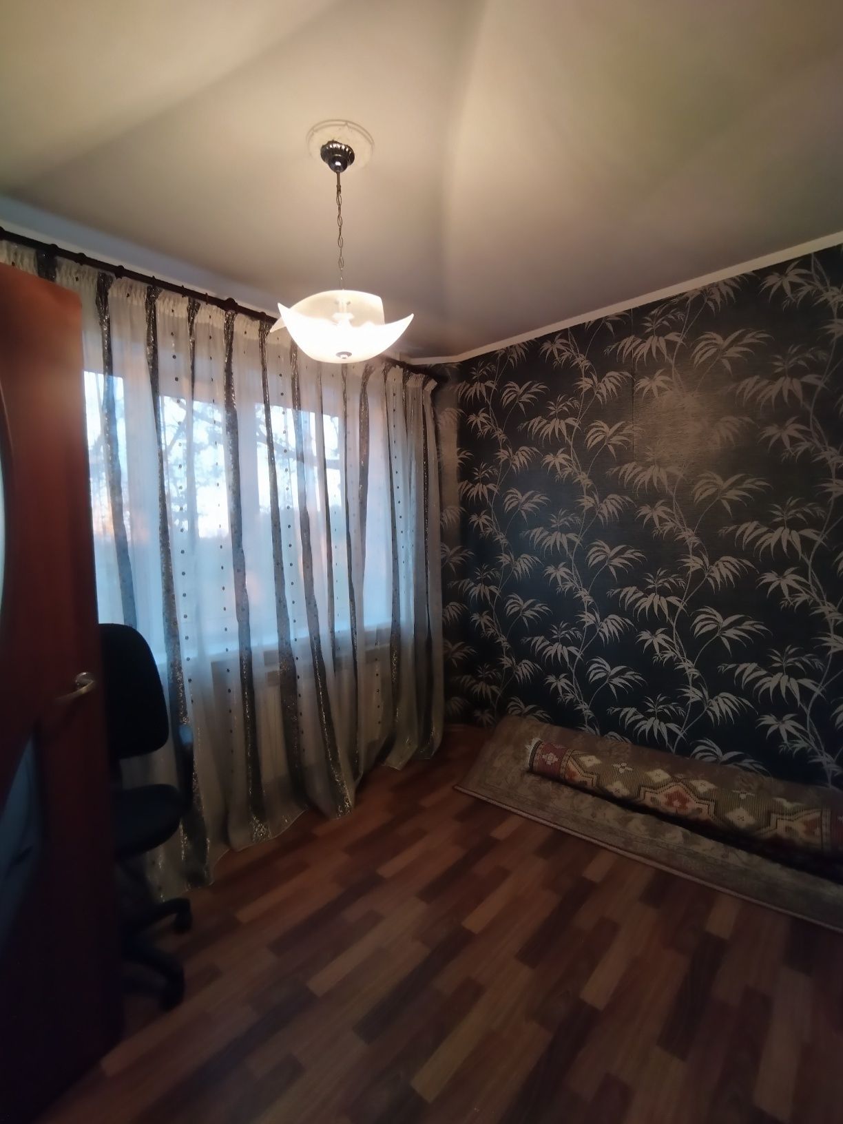 Продается 4-х комнатная квартира на Юго Востоке.