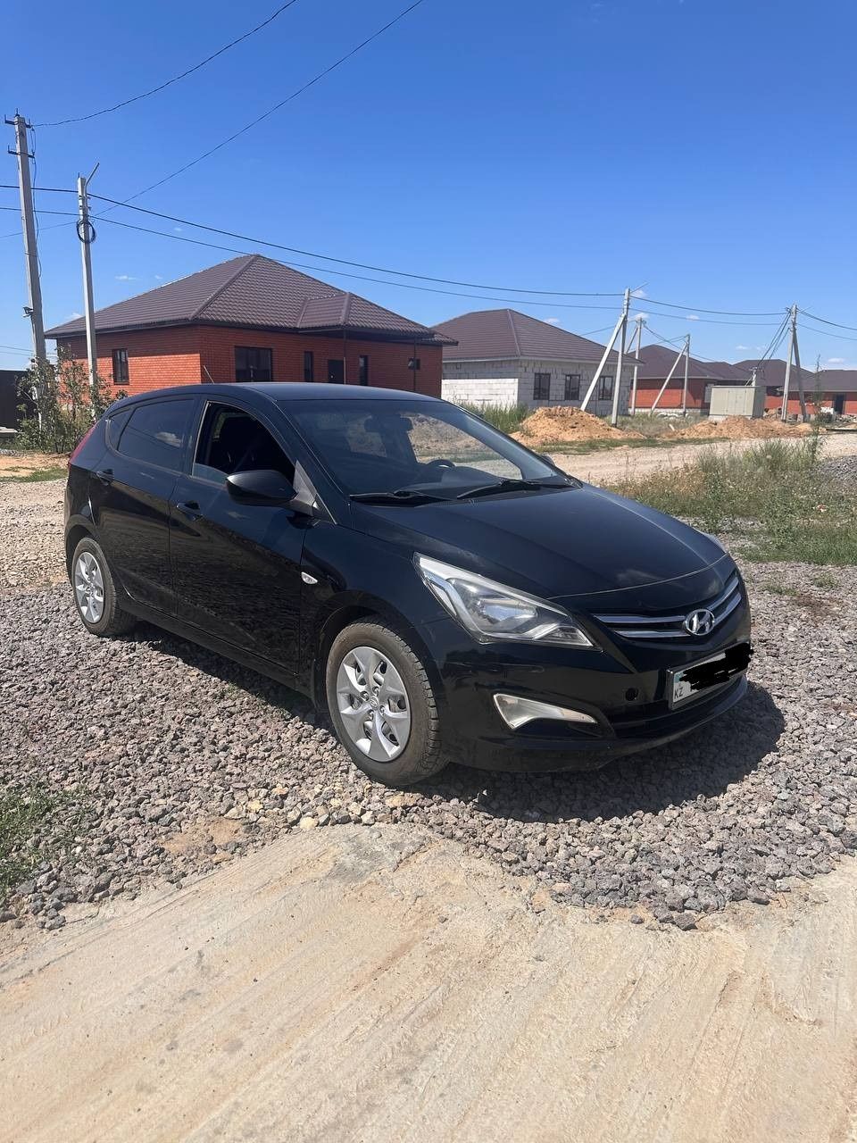 Продам Hyundai Solaris в хорошем состоянии