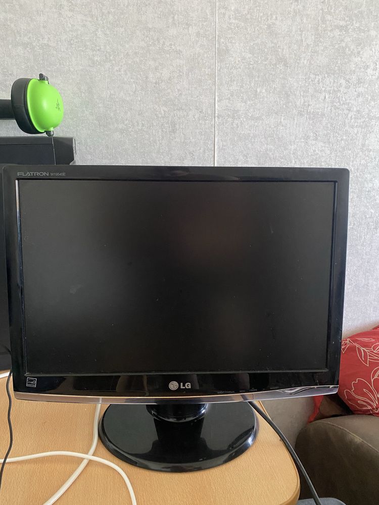 Продам Монитор lg