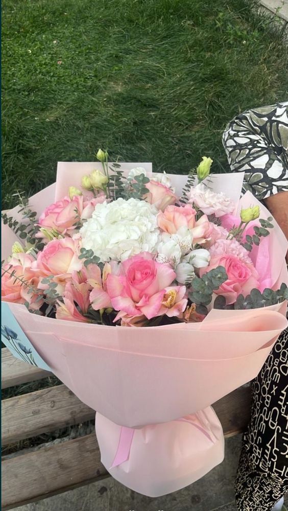 Букет цветов продам