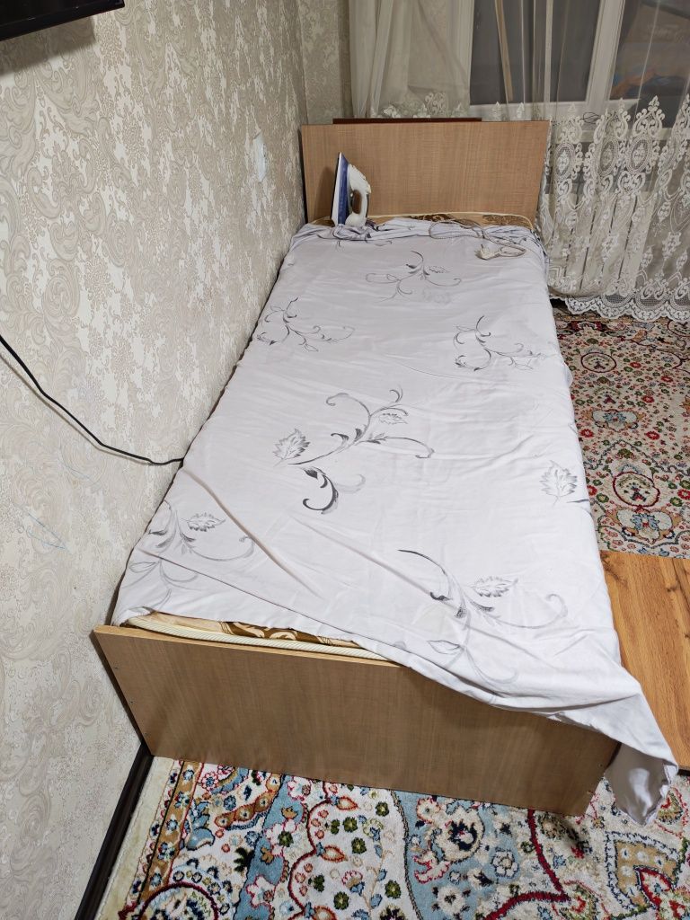 Кровать срочно идеальное состояние