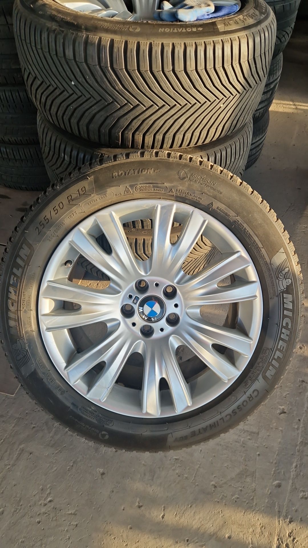 Комплект диски в хорошем сост. R18,R19,R20 . Mers , BMW ,Lexus