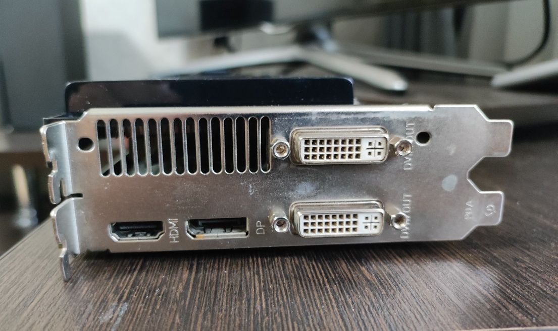 Видеокарта Gainward Geforce GTX 570 Phantom