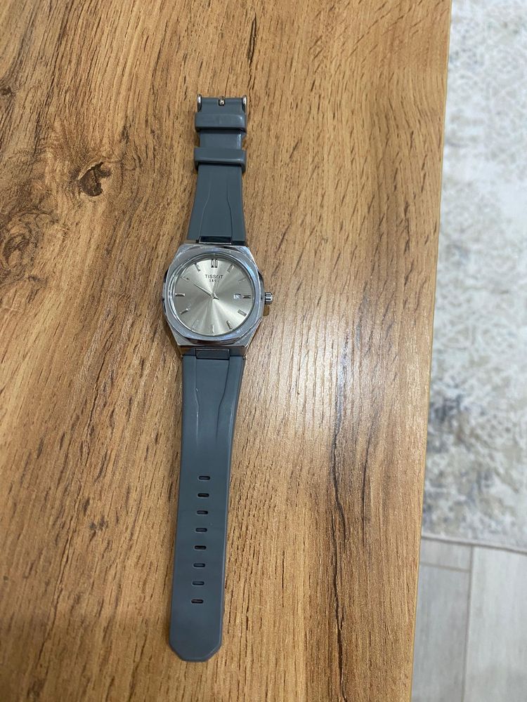 Часы Tissot T17 Quart (винтаж 1970-ых)