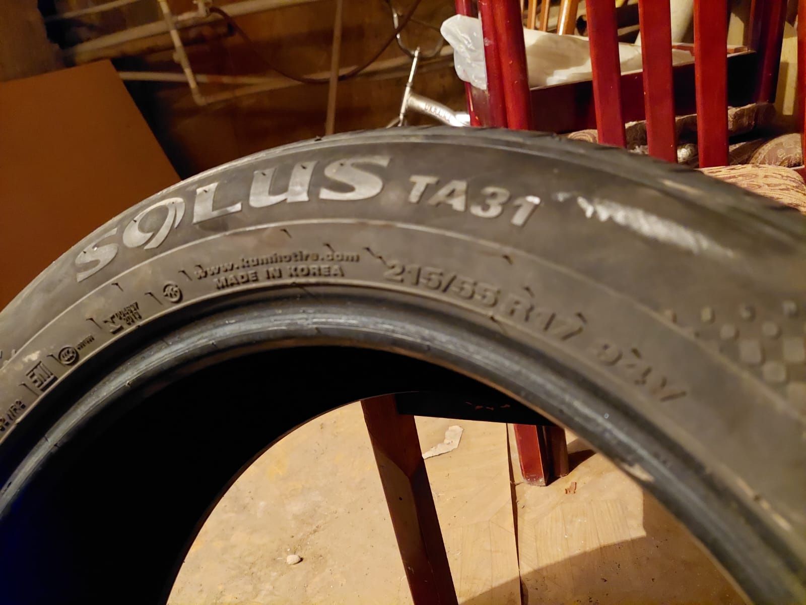 Kumho 215/55/17 лето