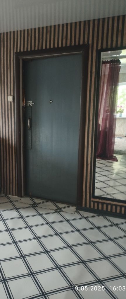 Дом продаю с прапорщикого