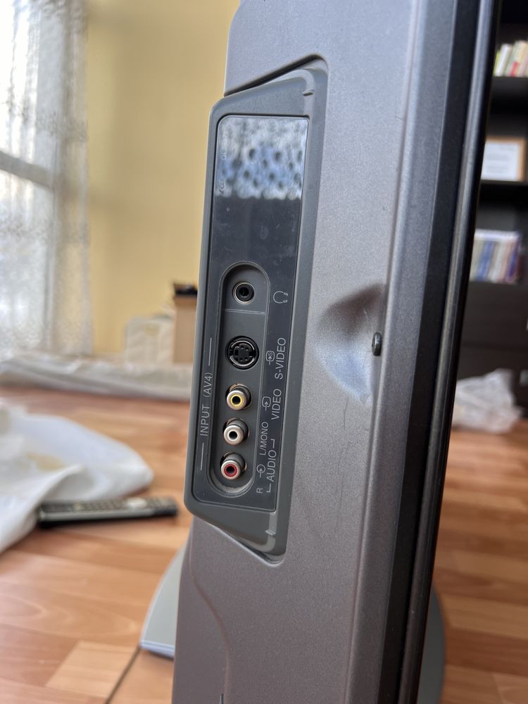 Телевизор HITACHI 42PD9800TA