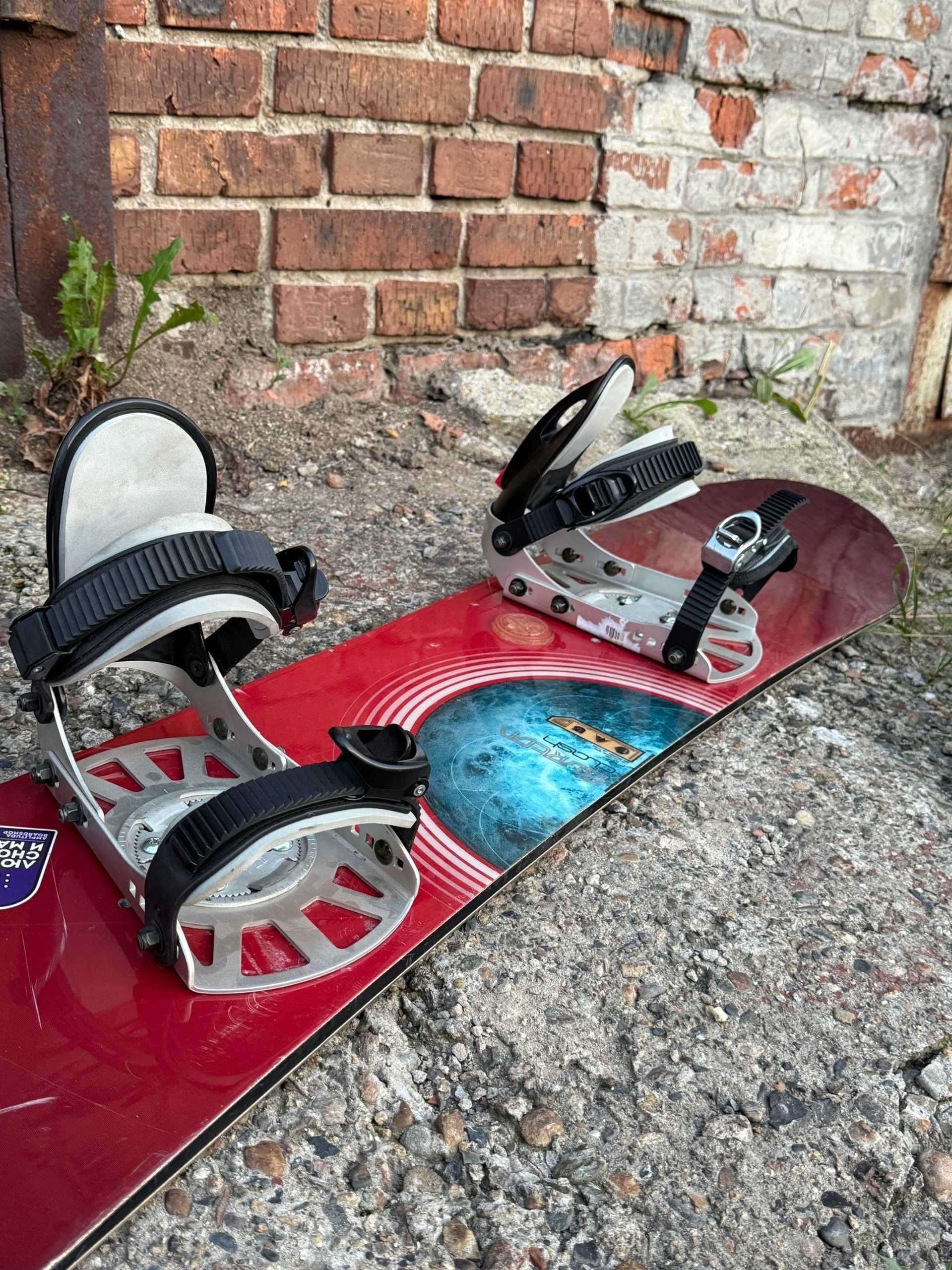 Сноуборд BURTON 145 см с креплениями
