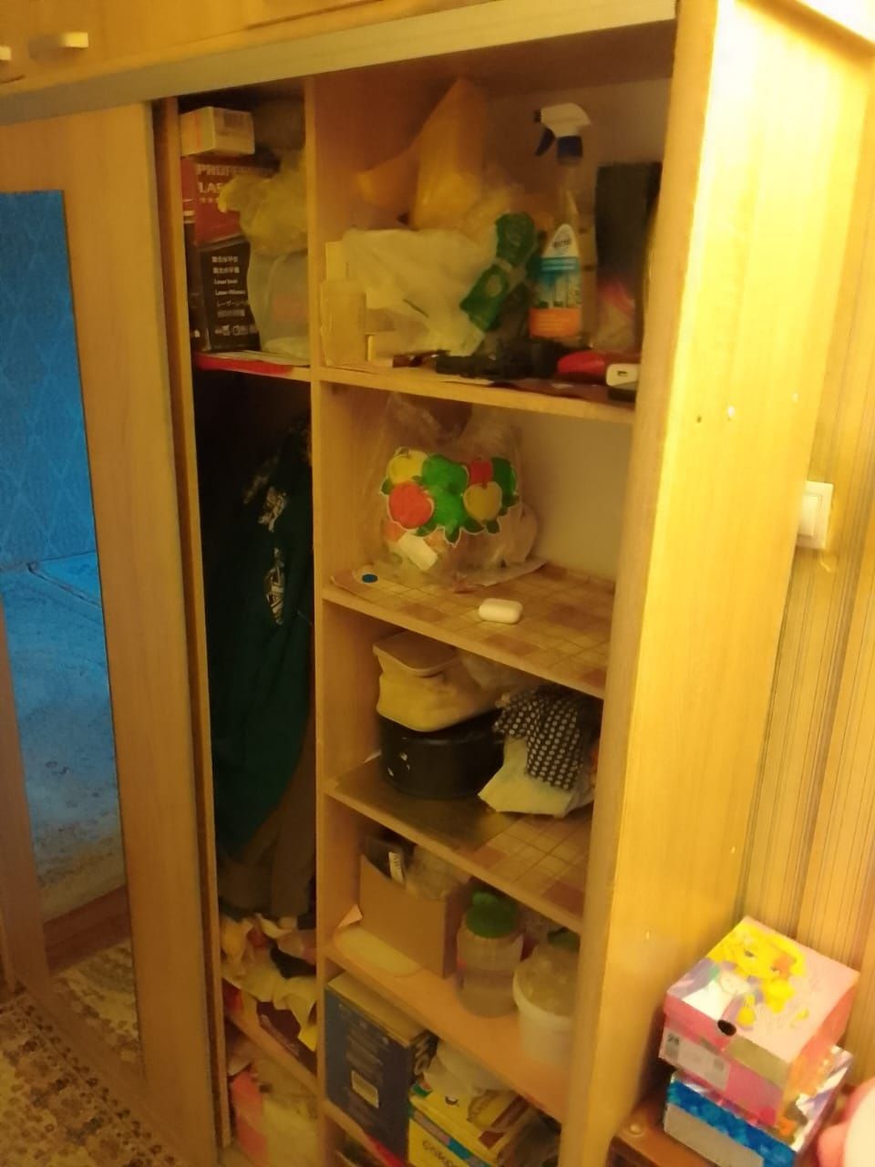 Шкаф для прихожей