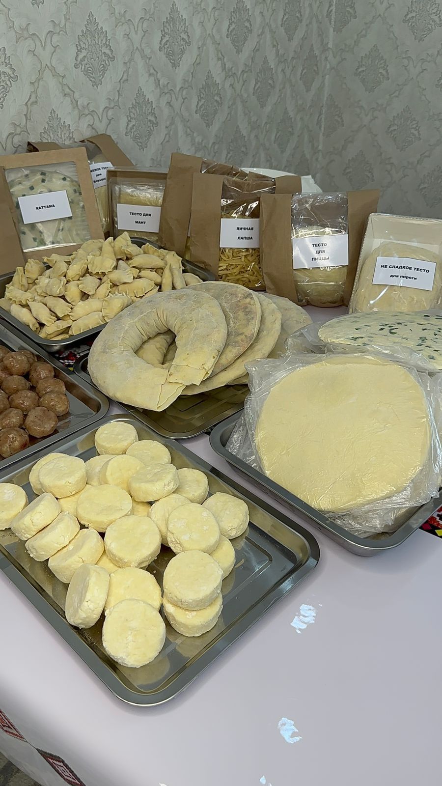 Сниму в аренду полку для реализации вкусных настоящих корейских салато