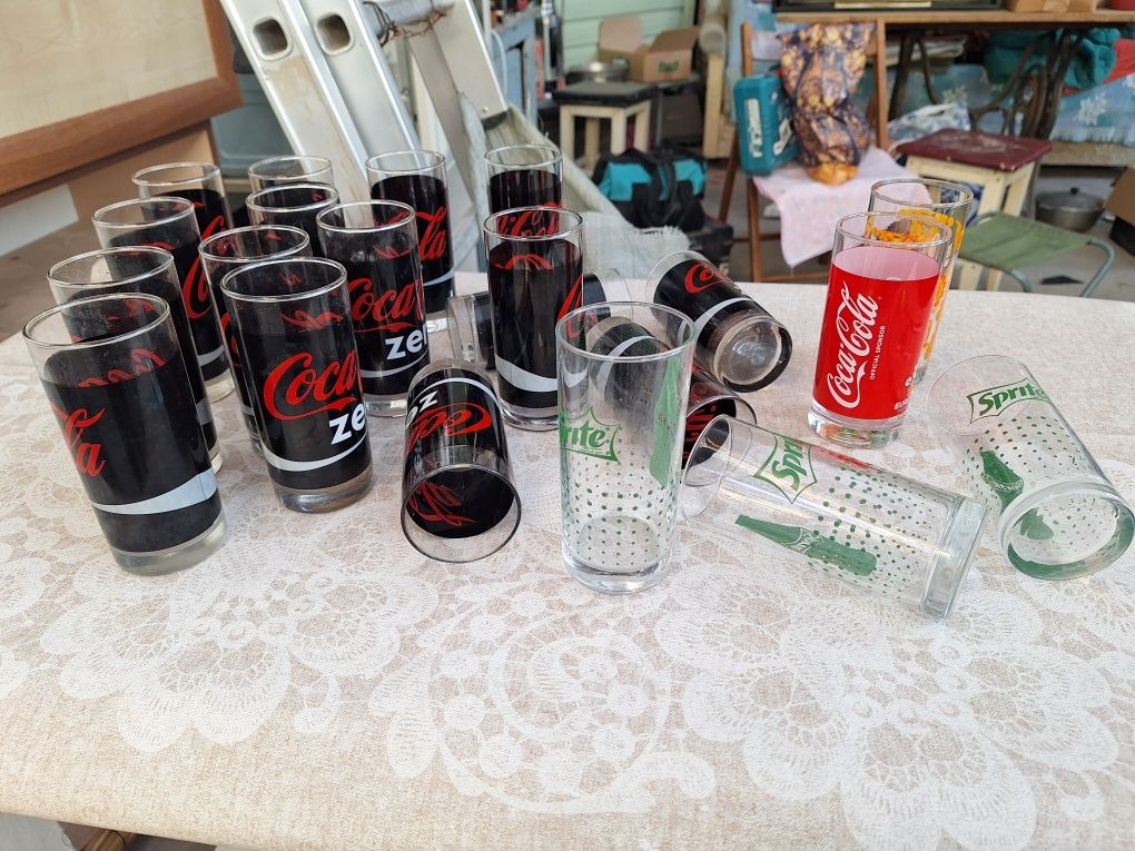 Продам стаканы .