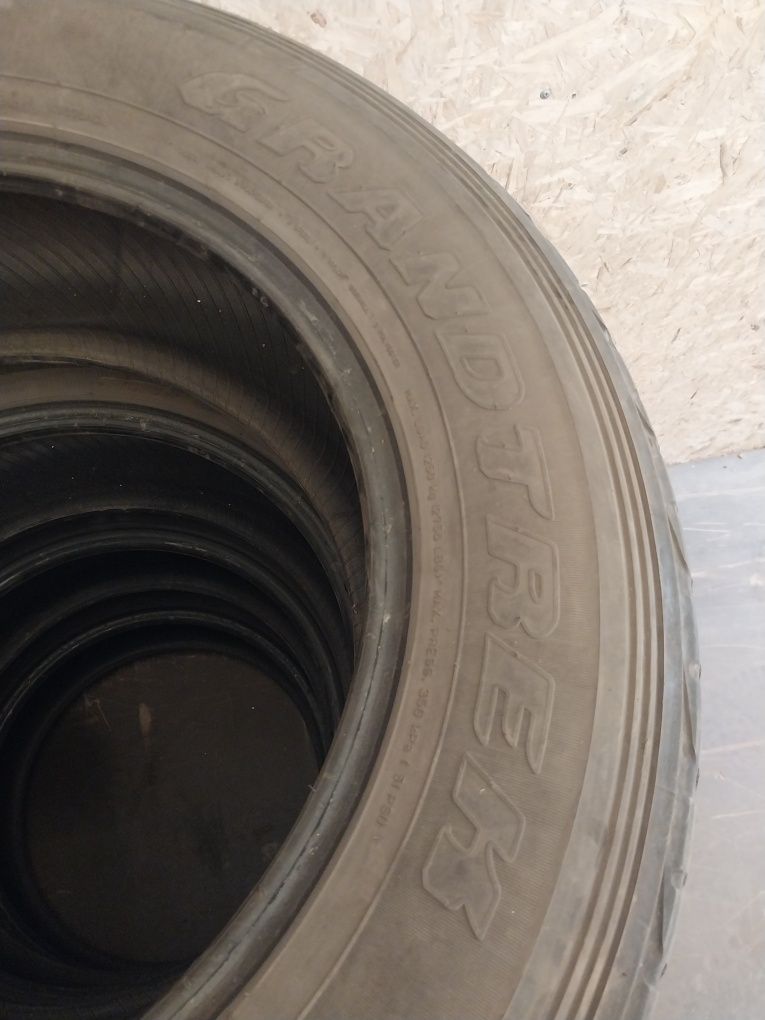Шины 282/60R18 DUNLOP  JAPAN