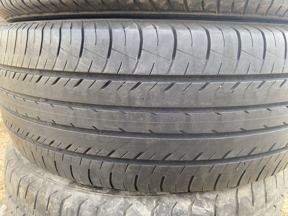 Комплект летние шины 225/55/18 225/55R18 Yokohama.