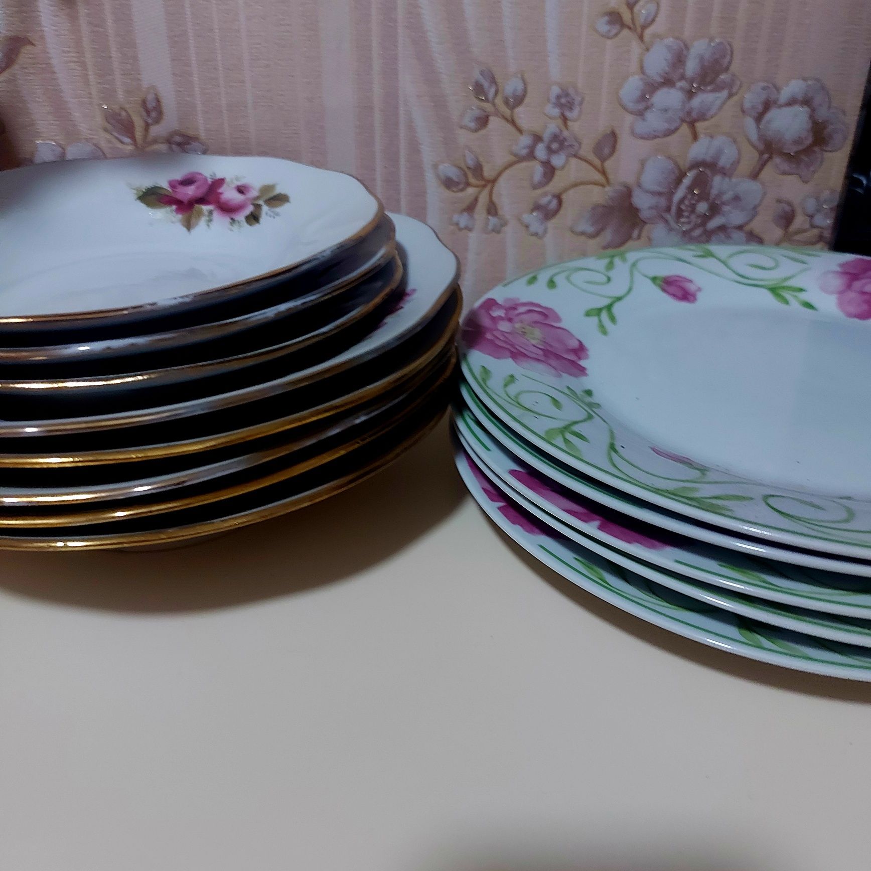 Продам тарелки б/у