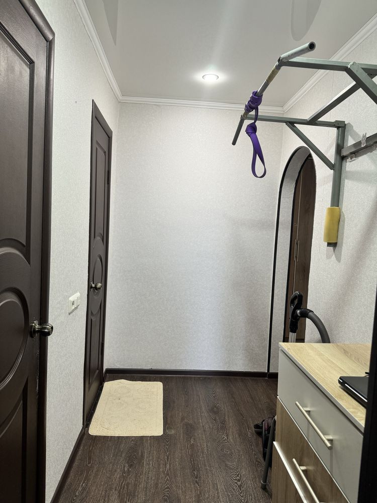 Продам 3 комнатную , новая