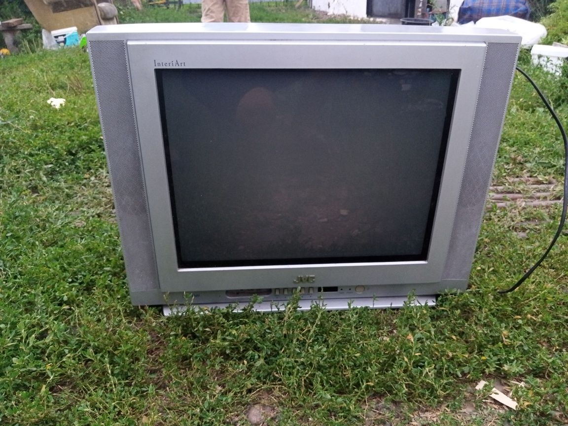 Телевизор JVC 50/60 Герц,