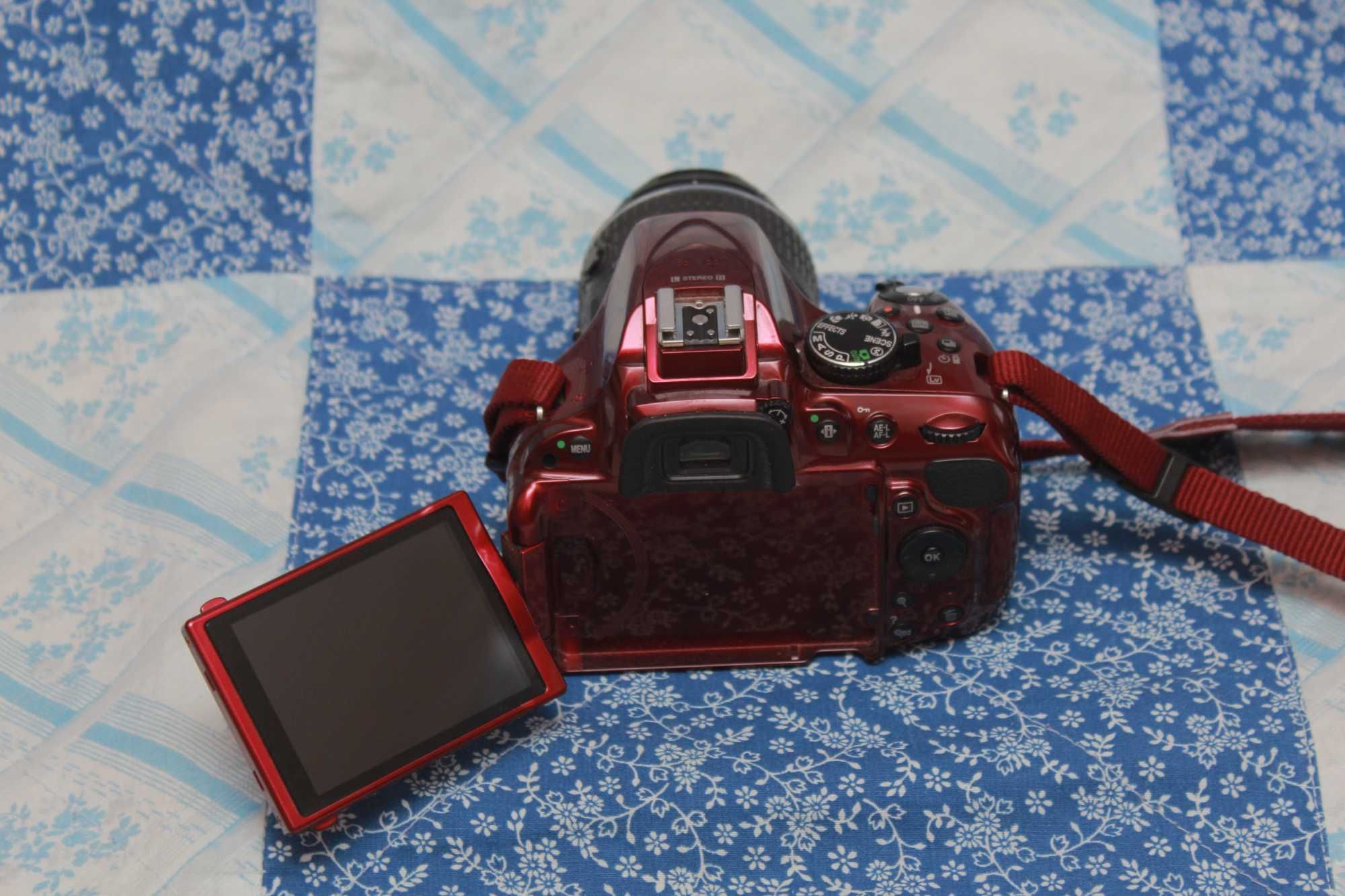 Nikon D5200 в комплекте с 18-55мм.  24Мpix. И все аксессуары.