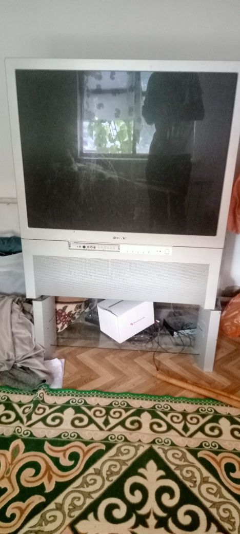 Телевизор рабочий