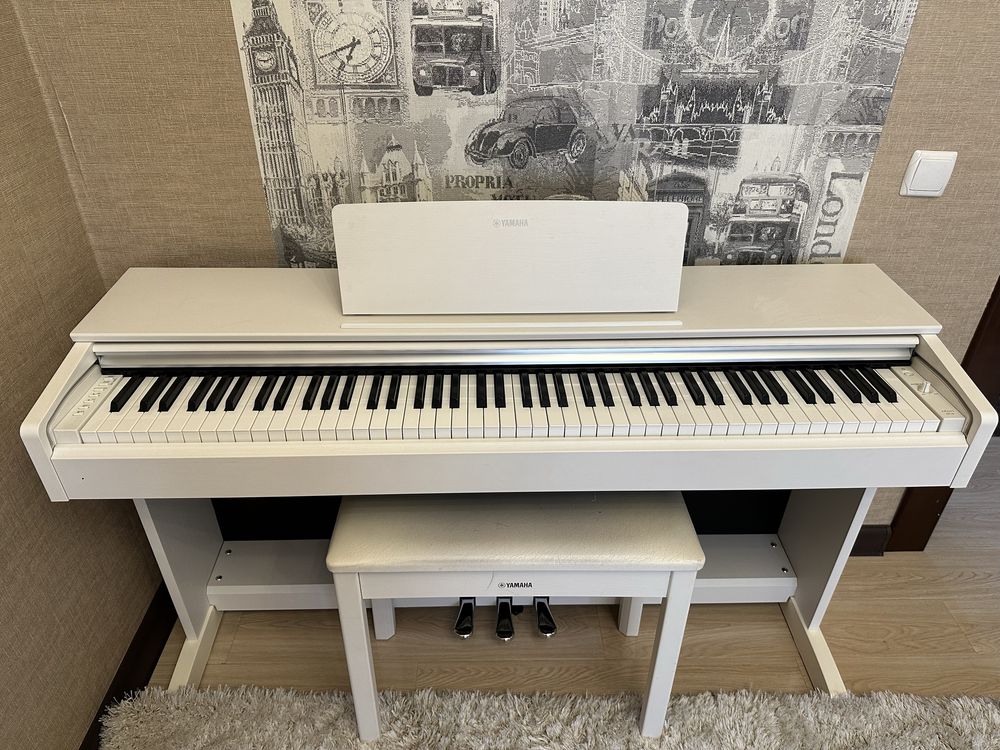 цифровое пианино Yamaha