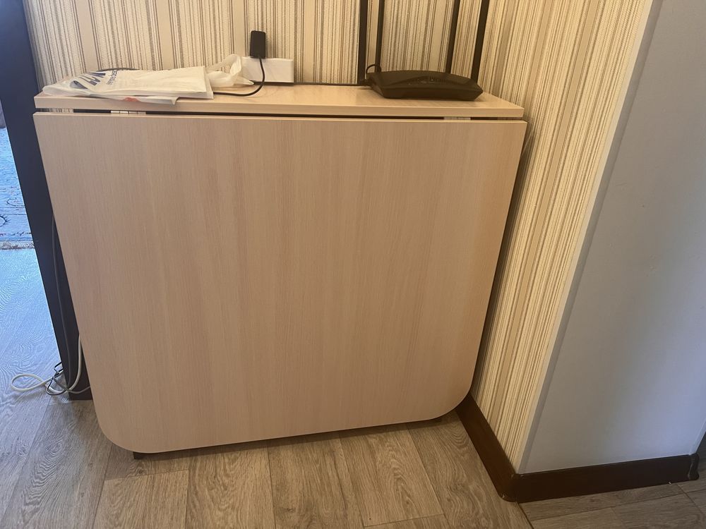 Продам раздвижной стол