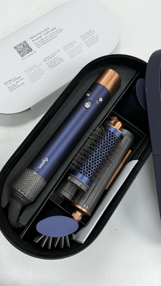 Dyson HS05