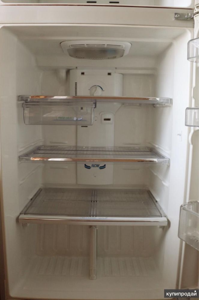 Продам холодильник LG