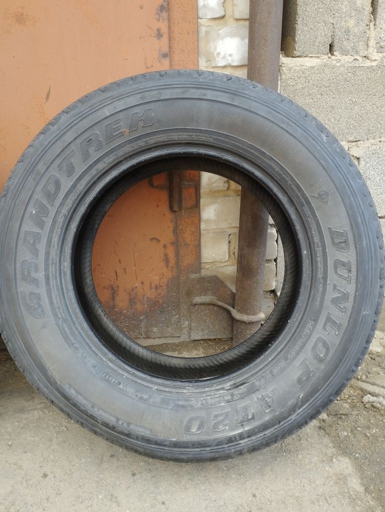 Резина 265/65R17 4 шт.