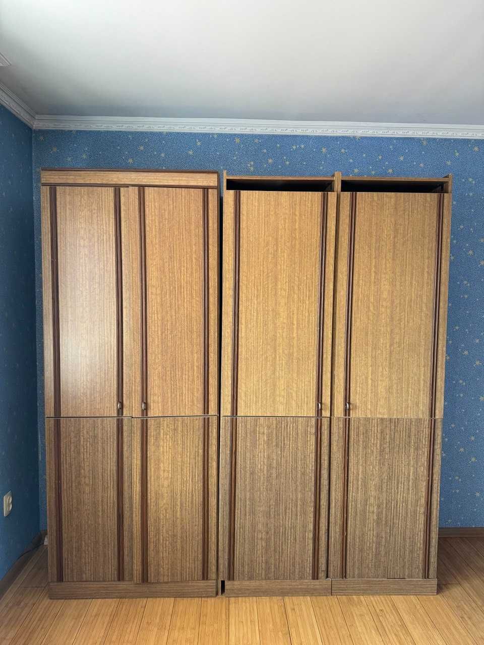 Продам стенку и гардеробный шкаф в очень хорошем состоянии
