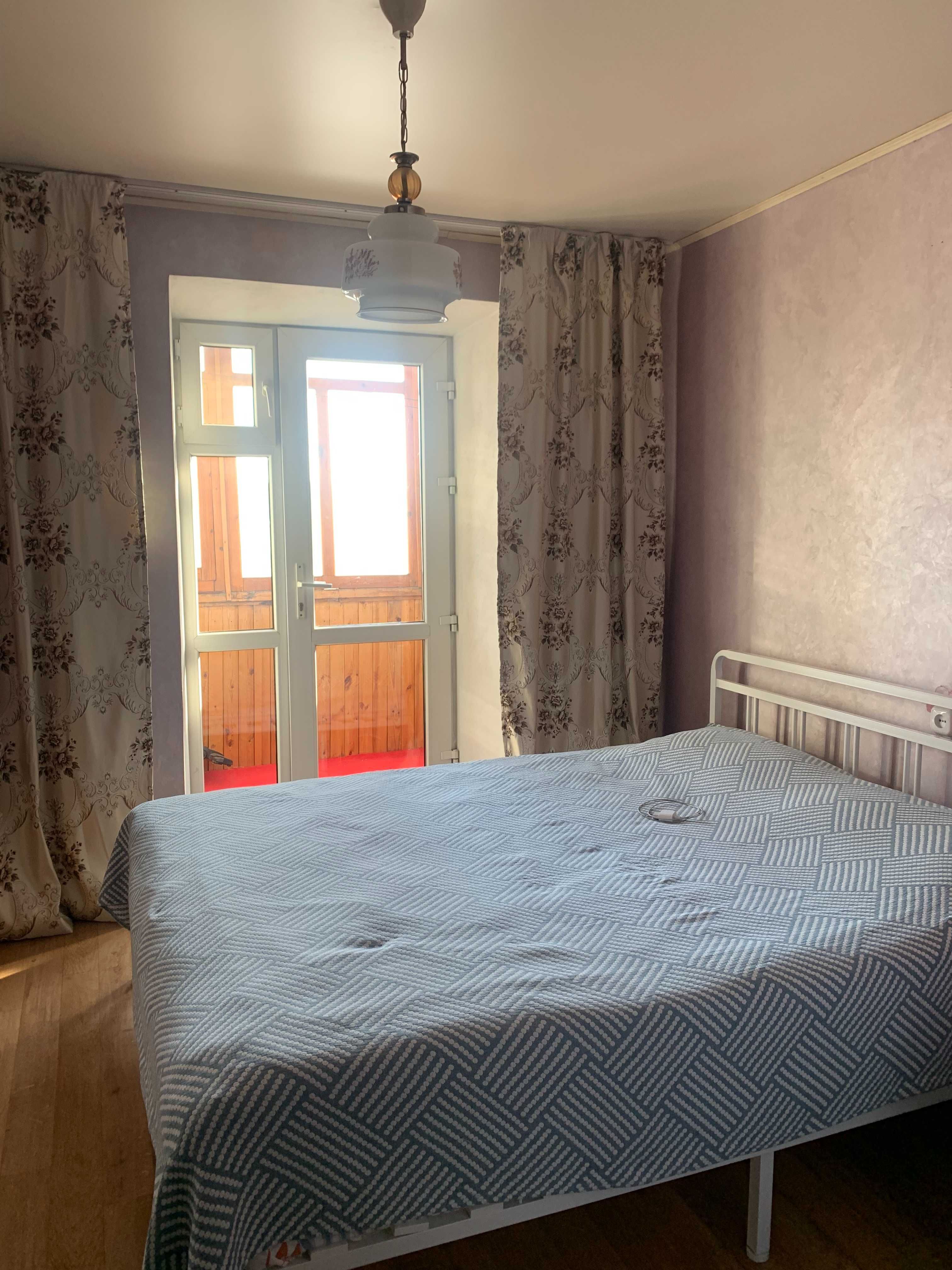 №1422. Продается 3-х комнатная кв. по пр. Мира. (Свечка)