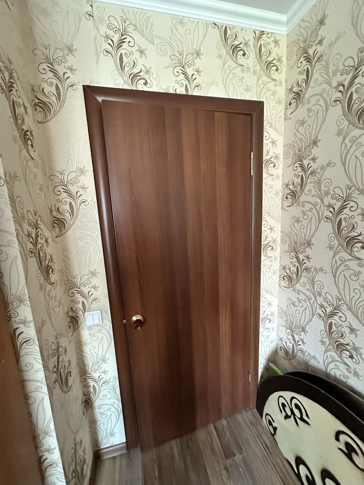 Продаются двери по 80 и 60 см