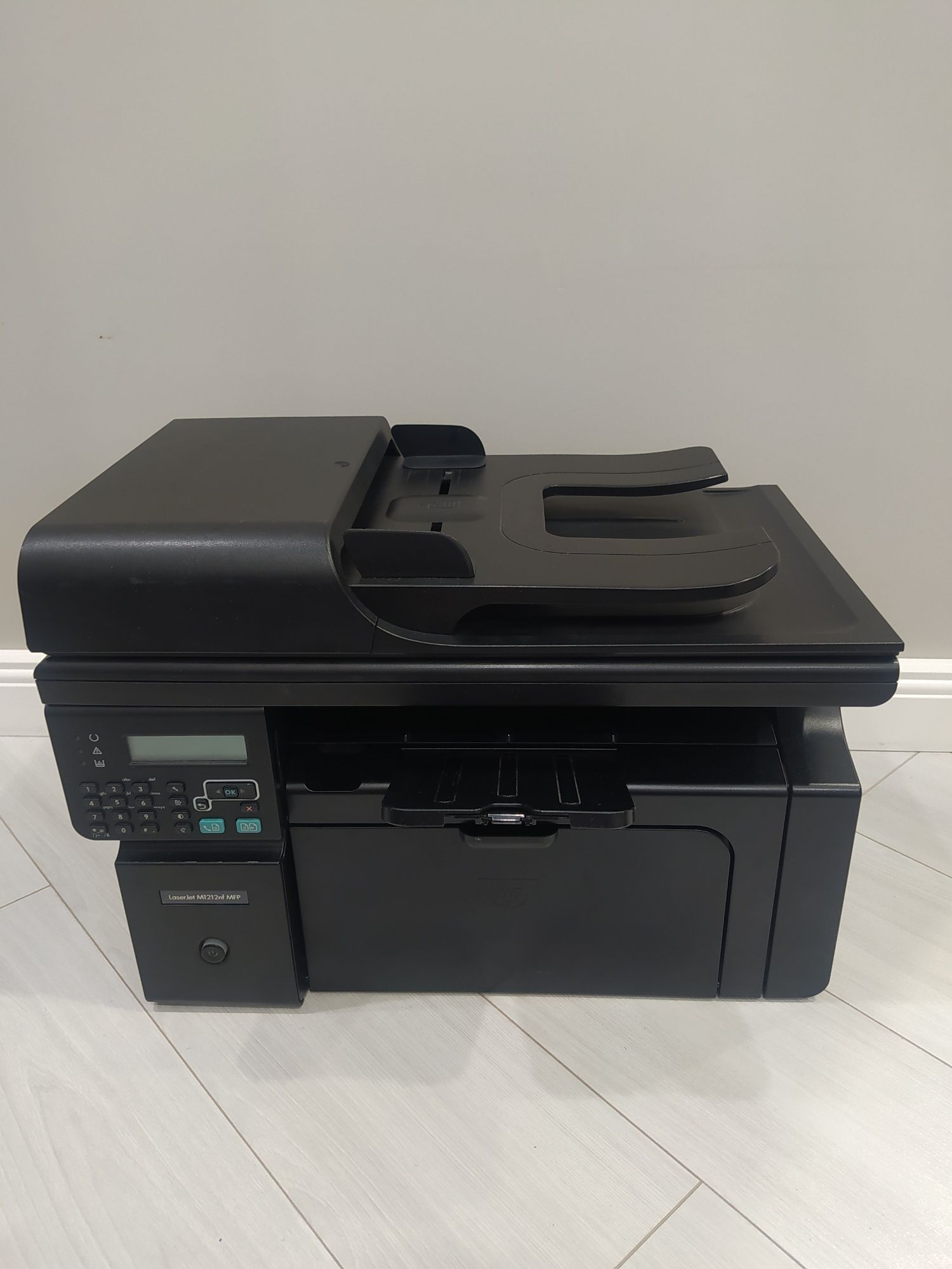Лазерный принтер Hp laserjet M1212nf MFP