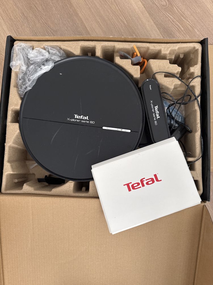 Робот пылесос Tefal x-plorer 60