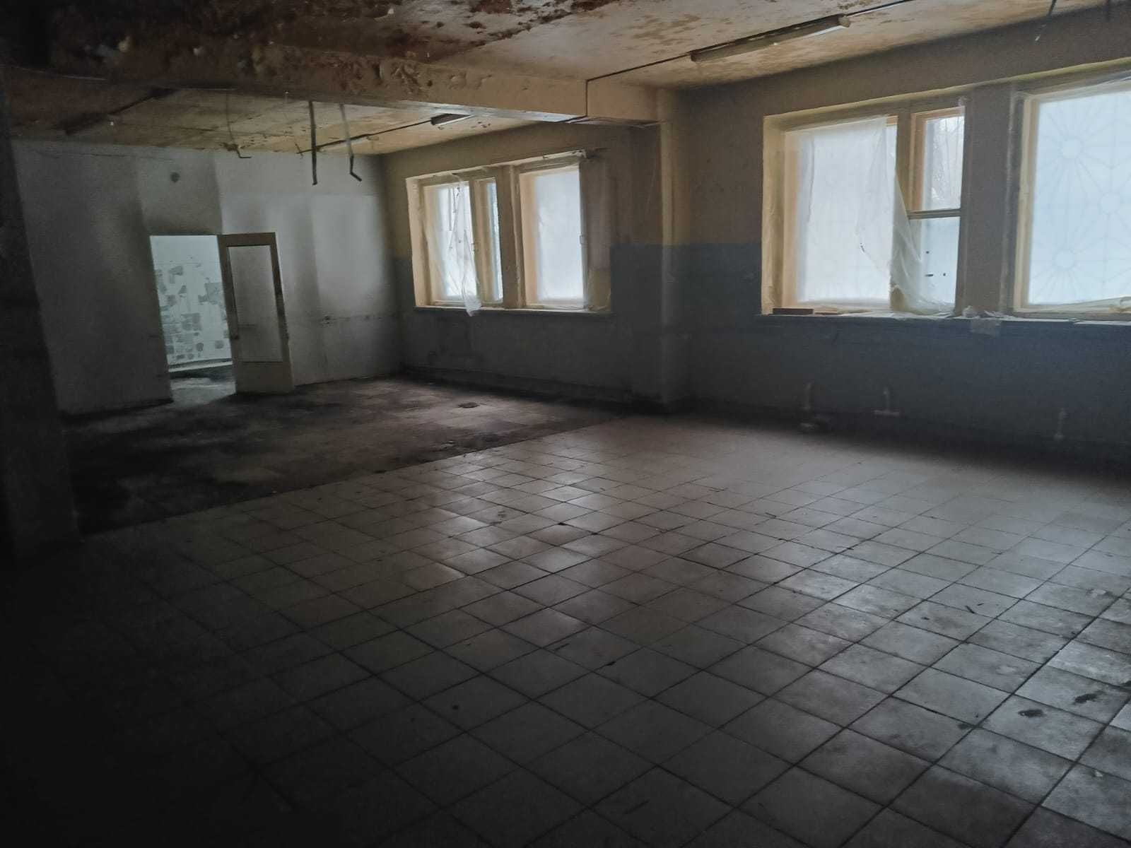 Помещение 1200м в центре 2 этажное + подвал