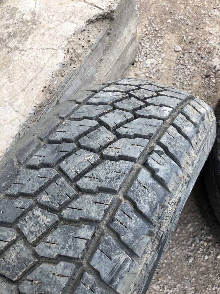 Автошины 225 . 75 . 16