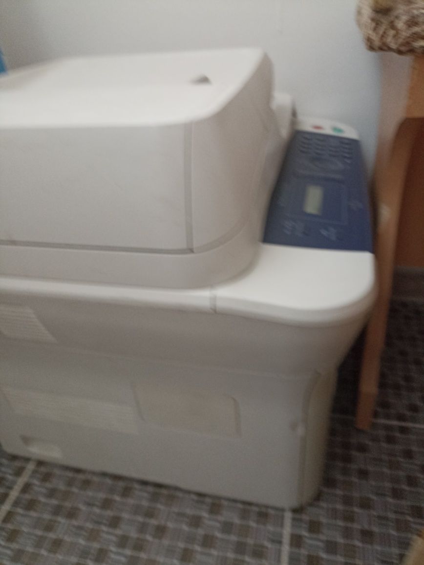 МФУ Xerox 3220 отдам