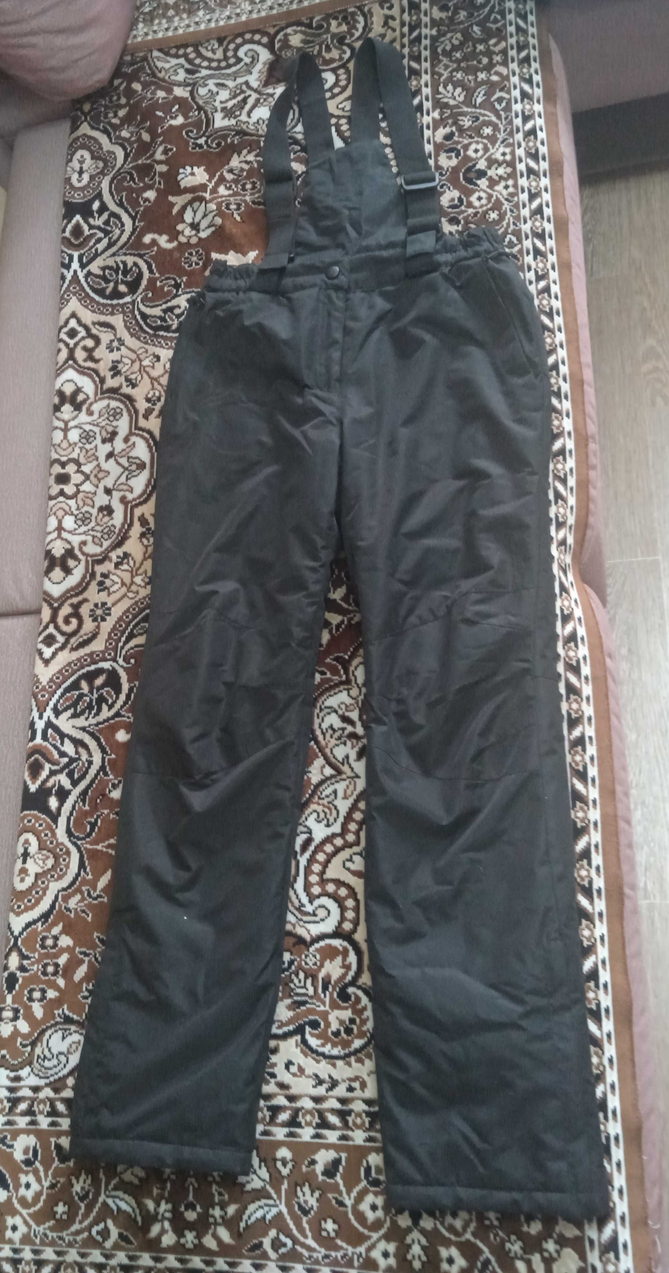 Продам лыжный костюм
